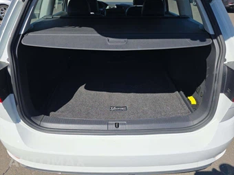2019 Volkswagen Golf SportWagen SE Wagon - miniatura 11