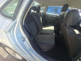 2019 Volkswagen Jetta Comfortline - miniatura 16