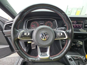 2019 Volkswagen Jetta GLI S - miniatura 10
