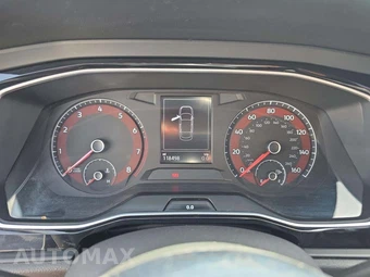 2019 Volkswagen Jetta GLI S - miniatura 9