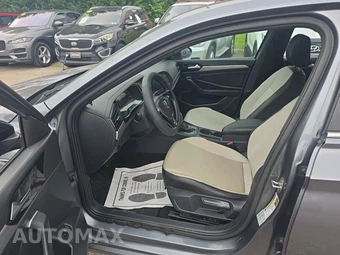 2019 Volkswagen Jetta R-Line – miniatura 13