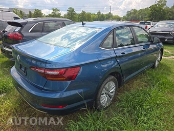 2019 Volkswagen Jetta R-Line – miniatura 4