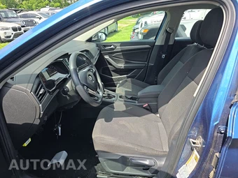2019 Volkswagen Jetta R-Line – miniatura 7
