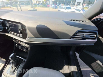 2019 Volkswagen Jetta R-Line - miniatura 19