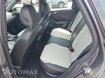 2019 Volkswagen Jetta R-Line – miniatura 19