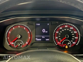 2019 Volkswagen Jetta R-Line - miniatura 28