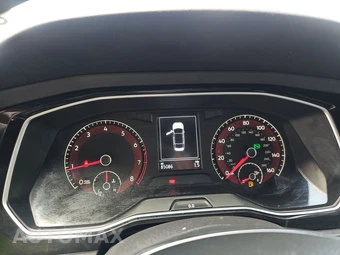 2019 Volkswagen Jetta R-Line – miniatura 12