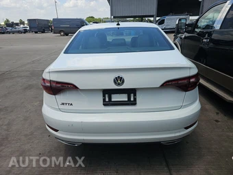2019 Volkswagen Jetta R-Line – miniatura 5