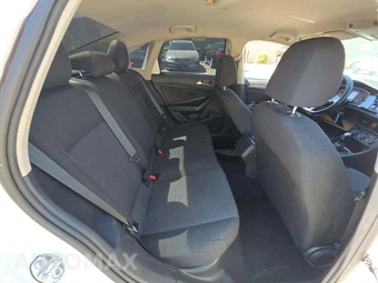 2019 Volkswagen Jetta S – miniatura 16
