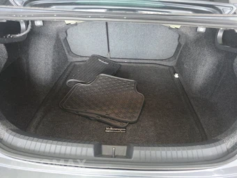 2019 Volkswagen Jetta S – miniatura 16