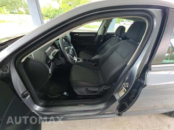 2019 Volkswagen Jetta S – miniatura 3