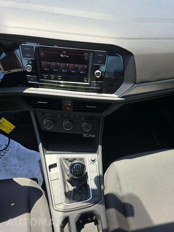 2019 Volkswagen Jetta S – miniatura 10