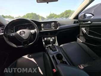 2019 Volkswagen Jetta SE – miniatura 10