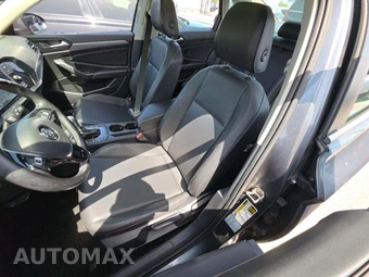 2019 Volkswagen Jetta SE – miniatura 6