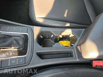 2019 Volkswagen Jetta SE – miniatura 8