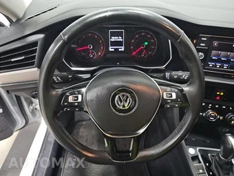 2019 Volkswagen Jetta SE – miniatura 10