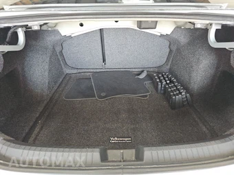 2019 Volkswagen Jetta SE – miniatura 16