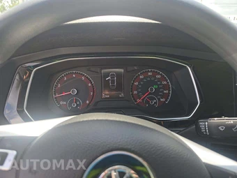 2019 Volkswagen Jetta SE – miniatura 9