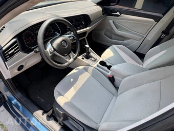2019 Volkswagen Jetta SE - miniatura 10