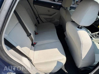 2019 Volkswagen Jetta SE - miniatura 21