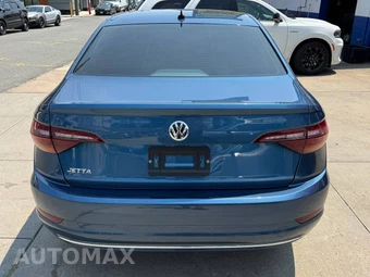 2019 Volkswagen Jetta SE - miniatura 4