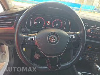2019 Volkswagen Jetta SEL – miniatura 10