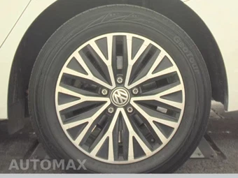2019 Volkswagen Jetta SEL – miniatura 12