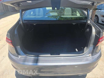 2019 Volkswagen Jetta SEL Premium – miniatura 14