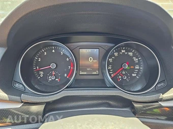 2019 Volkswagen Passat SE R-Line - miniatura 9