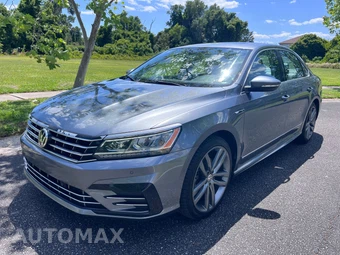 2019 Volkswagen Passat SE R-Line - miniatura 2