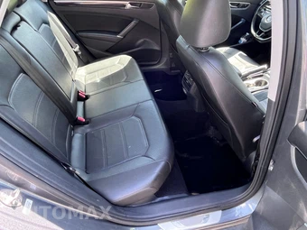 2019 Volkswagen Passat SE R-Line - miniatura 26