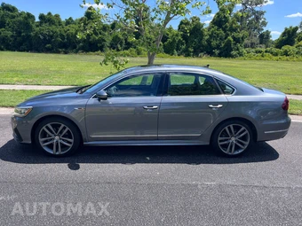 2019 Volkswagen Passat SE R-Line - miniatura 4