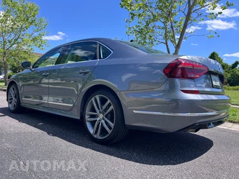 2019 Volkswagen Passat SE R-Line - miniatura 6