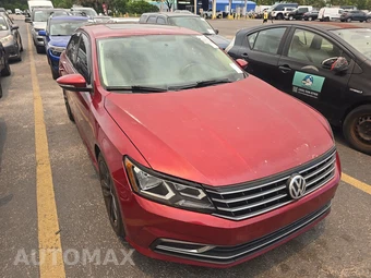 2019 Volkswagen Passat Wolfsburg – miniatura 3