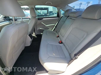 2019 Volkswagen Passat Wolfsburg – miniatura 13