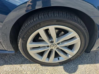 2019 Volkswagen Passat Wolfsburg – miniatura 9