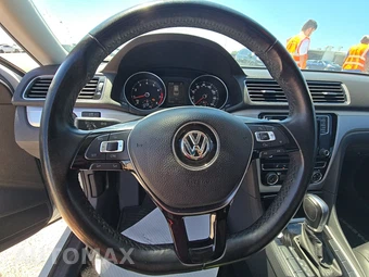 2019 Volkswagen Passat Wolfsburg – miniatura 10