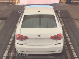 2019 Volkswagen Passat Wolfsburg – miniatura 5