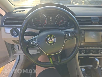 2019 Volkswagen Passat Wolfsburg – miniatura 10