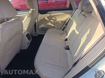 2019 Volkswagen Passat Wolfsburg – miniatura 13
