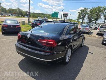 2019 Volkswagen Passat Wolfsburg – miniatura 3