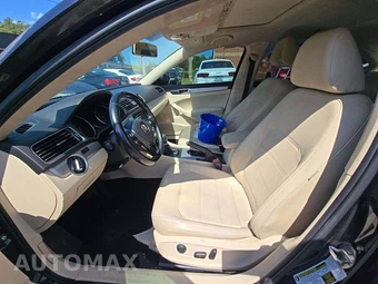 2019 Volkswagen Passat Wolfsburg – miniatura 6