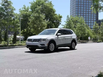 2019 Volkswagen Tiguan S - miniatura 2