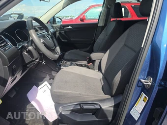 2019 Volkswagen Tiguan S – miniatura 7