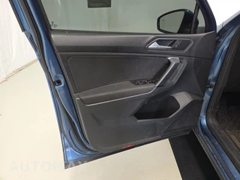 2019 Volkswagen Tiguan S - miniatura 9