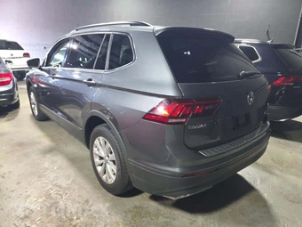 2019 Volkswagen Tiguan S – miniatura 2
