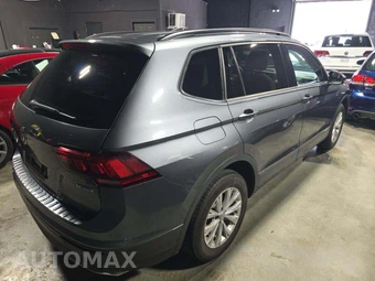 2019 Volkswagen Tiguan S – miniatura 3
