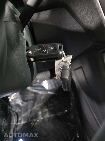 2019 Volkswagen Tiguan S – miniatura 8