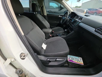 2019 Volkswagen Tiguan S – miniatura 8