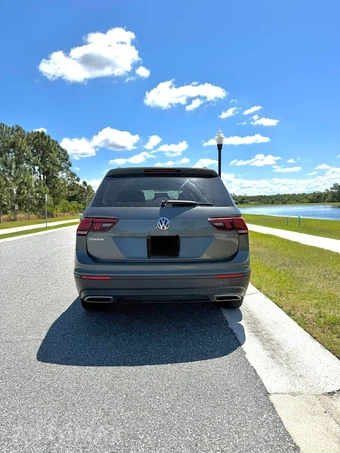 2019 Volkswagen Tiguan S - miniatura 9